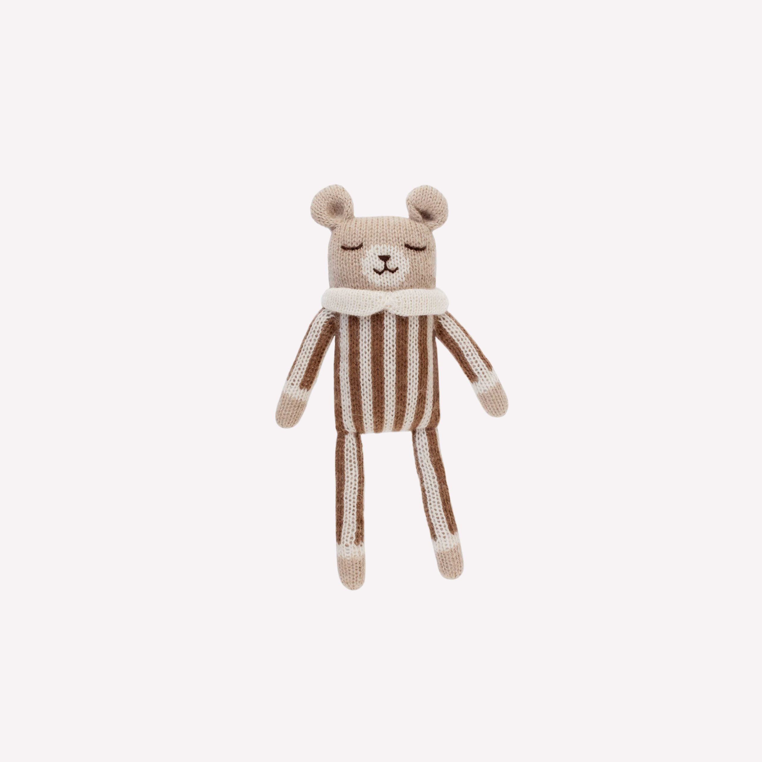 Teddy knit toy